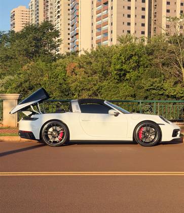 PORSCHE 911 3.0 24V H6 GASOLINA TARGA 4 GTS PDK PORSCHE 911 3.0 24V H6 GASOLINA TARGA 4 GTS PDK
